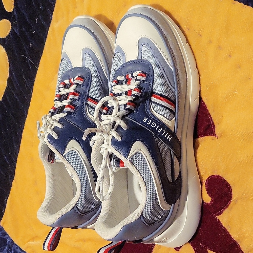 Tommy Hilfiger 7 1/2M